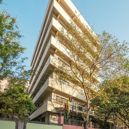 Arnna Hotel - Goregaon Мумбай Екстериор снимка